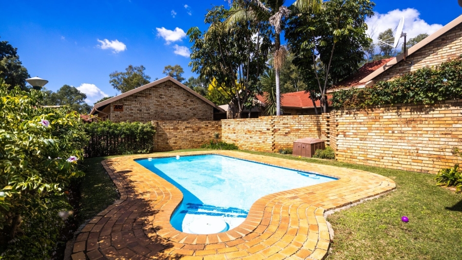 3 Bedroom Property for Sale in Safari Gardens North West
